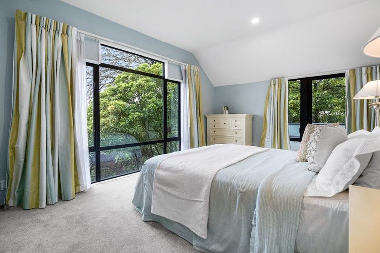 Photo of property in 41 Overdale Drive, Cashmere, Christchurch, 8022