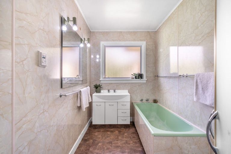 Photo of property in 63 Wilfrid Street, Newfield, Invercargill, 9812