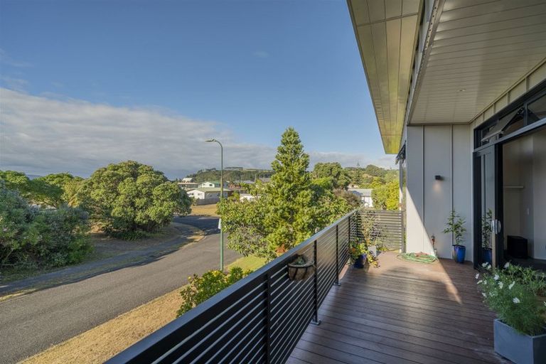 Photo of property in 9 Oyster Drive, Cooks Beach, Whitianga, 3591