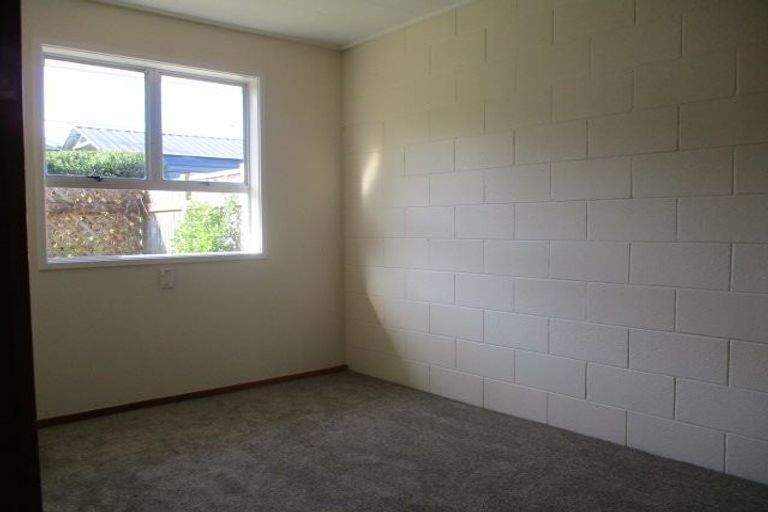 Photo of property in 2/6 Christie Crescent, Havelock North, 4130