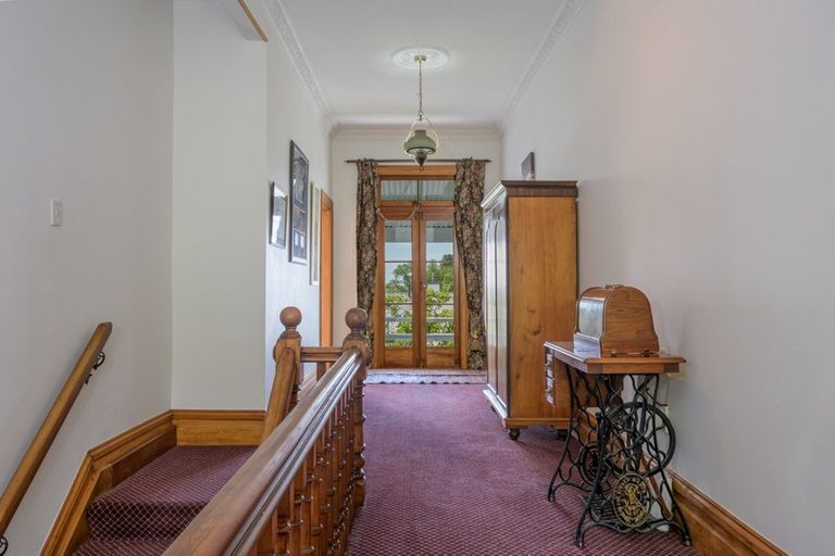 Photo of property in 209 Collingwood Street, Nelson South, Nelson, 7010