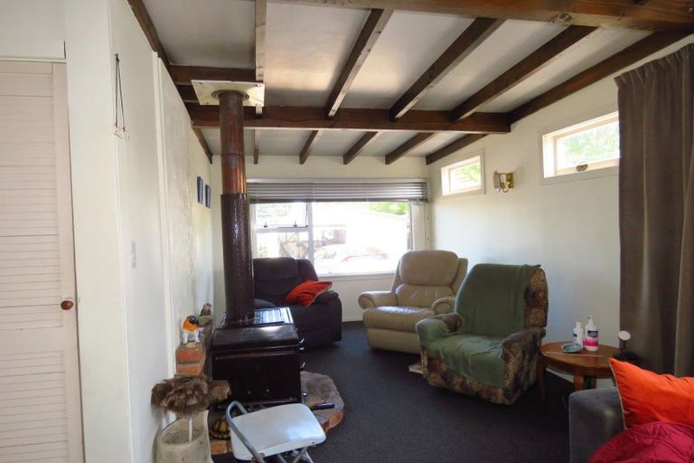 Photo of property in 46 Romilly Street, Westport, 7825