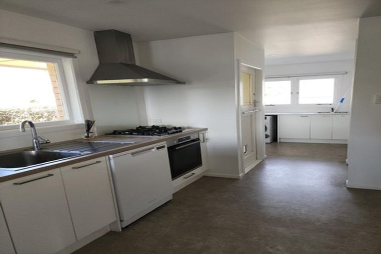 Photo of property in 11 Knighton Road, Hillcrest, Hamilton, 3216