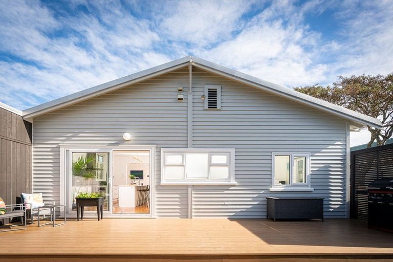 Photo of property in 15 Campbell Street, Karori, Wellington, 6012