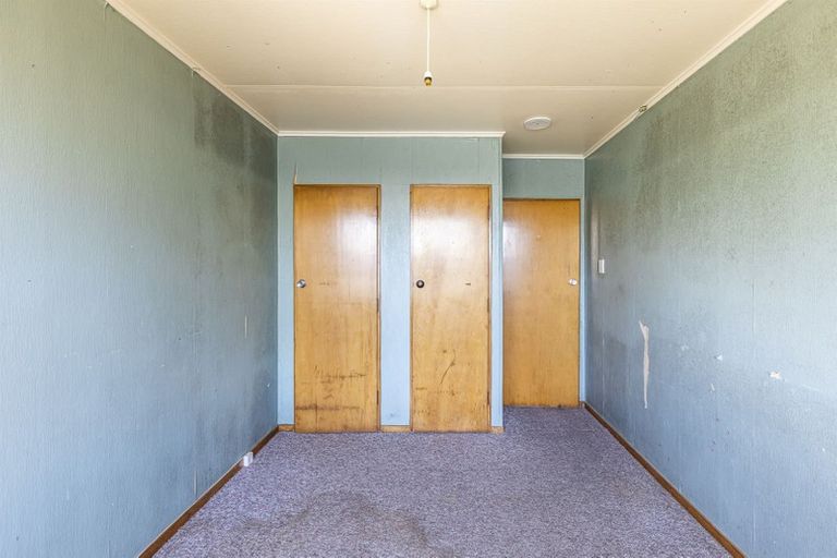 Photo of property in 74 Stillwater Place, Westbrook, Palmerston North, 4412