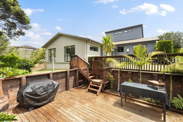 Photo of property in 28 Durbin Court, Greenhithe, Auckland, 0632