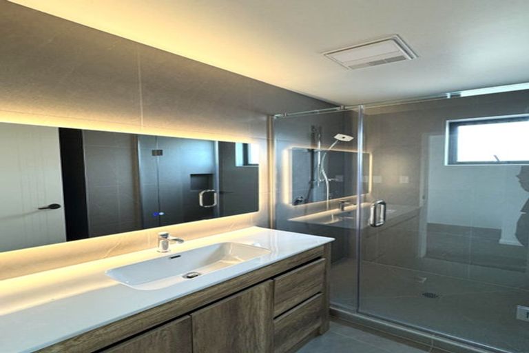 Photo of property in 163 Henwood Road, Westgate, 0814