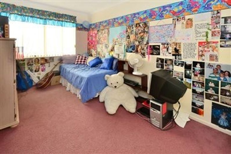 Photo of property in 26 Castaway Place, Gulf Harbour, Whangaparaoa, 0930