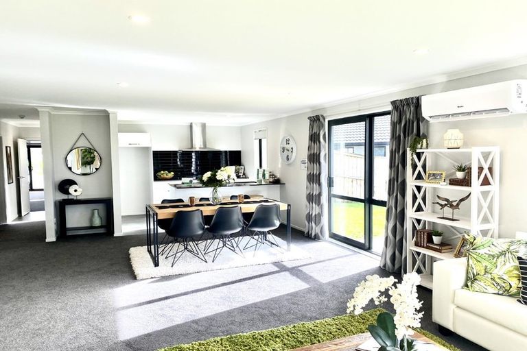 Photo of property in 22 Peter Bourne Drive, Pokeno, 2402