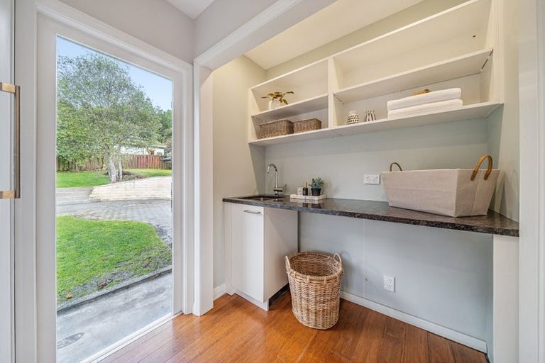 Photo of property in 12 Forest Road, Pinehaven, Upper Hutt, 5019
