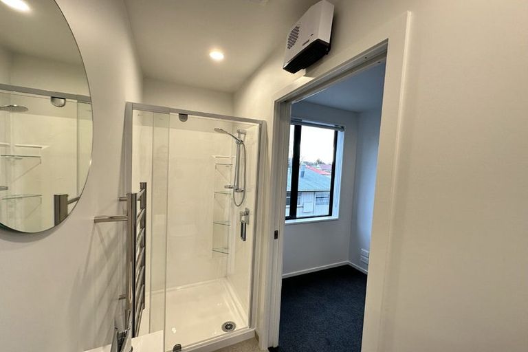 Photo of property in 3/30 Frederick Street, Waltham, Christchurch, 8011