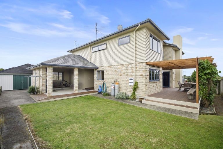 Photo of property in 11 Sangam Place, Pukekohe, 2120