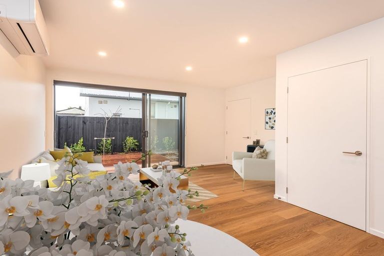 Photo of property in 2/24 Perth Street, Richmond, Christchurch, 8013