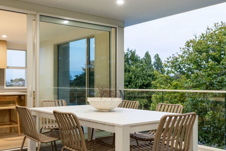 Photo of property in 1/2 Woodstock Road, Fairfield, Hamilton, 3214