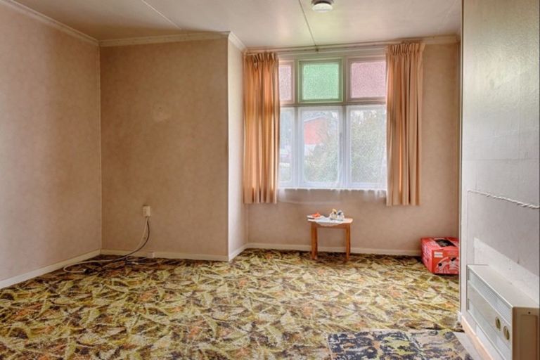 Photo of property in 82 Hamilton Street, East Gore, Gore, 9710