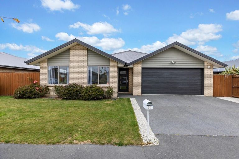 Photo of property in 24 Maclaren Road, Wigram, Christchurch, 8042