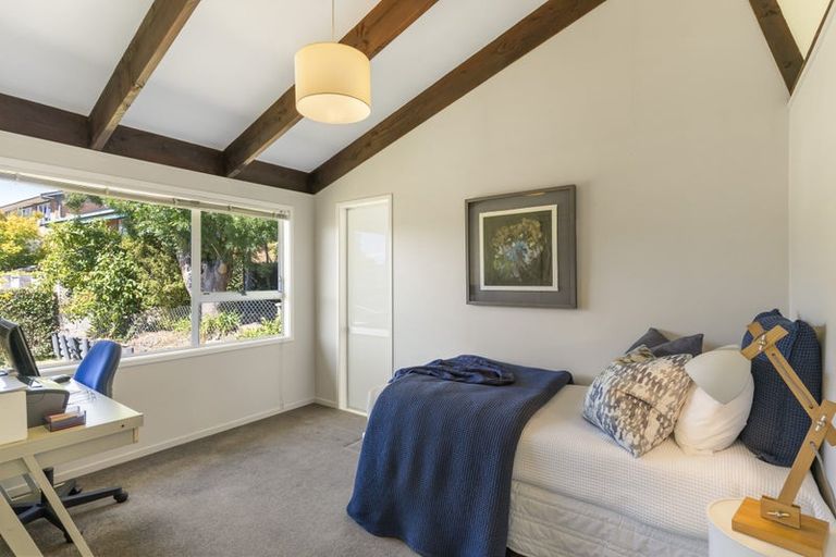 Photo of property in 40 Saddleback Rise, Murrays Bay, Auckland, 0630