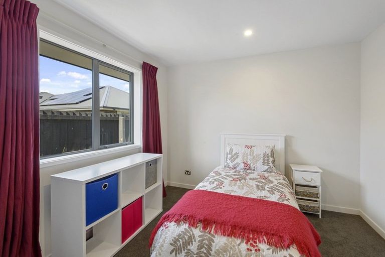 Photo of property in 20 Robert Duncan Road, Belfast, Christchurch, 8051