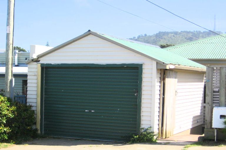 Photo of property in 13 Mandalay Terrace, Khandallah, Wellington, 6035