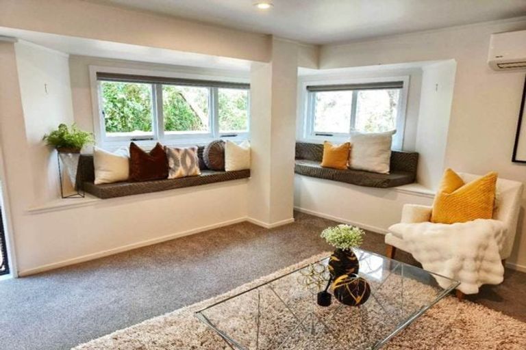 Photo of property in 21 Homewood Place, Chatswood, Auckland, 0626
