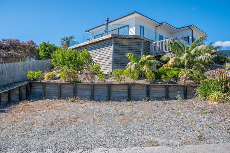 Photo of property in 7 Dudley Crescent, Cable Bay, 0420