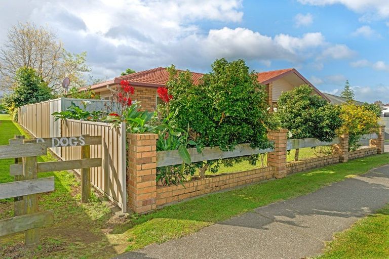 Photo of property in 809 Gladstone Road, Te Hapara, Gisborne, 4010