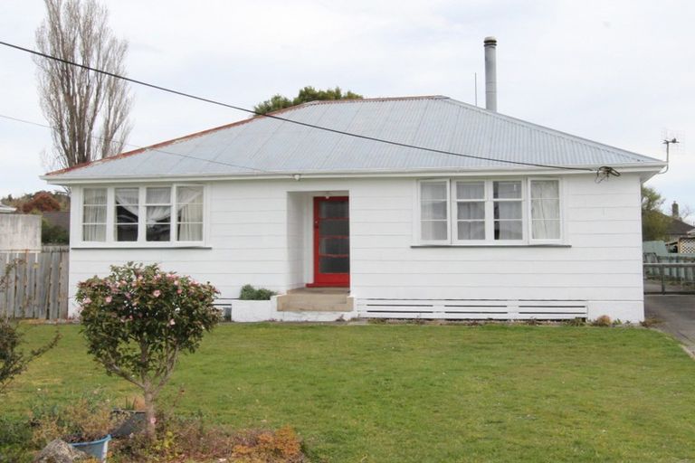 Photo of property in 24 Edward Street, Pahiatua, 4910