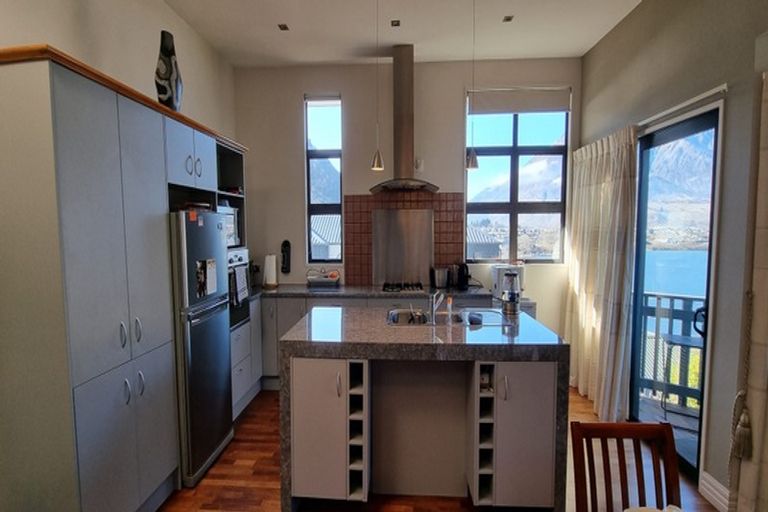Photo of property in 25a Marina Drive, Frankton, Queenstown, 9300