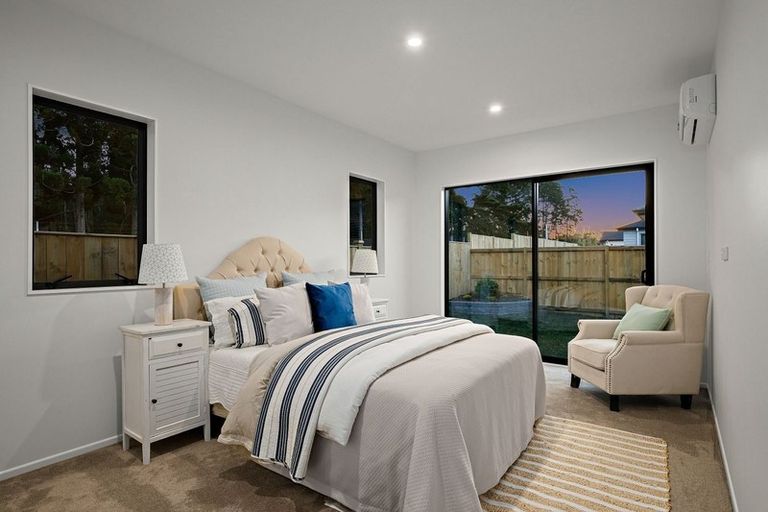 Photo of property in 18 Konoba Avenue, Kumeu, 0810