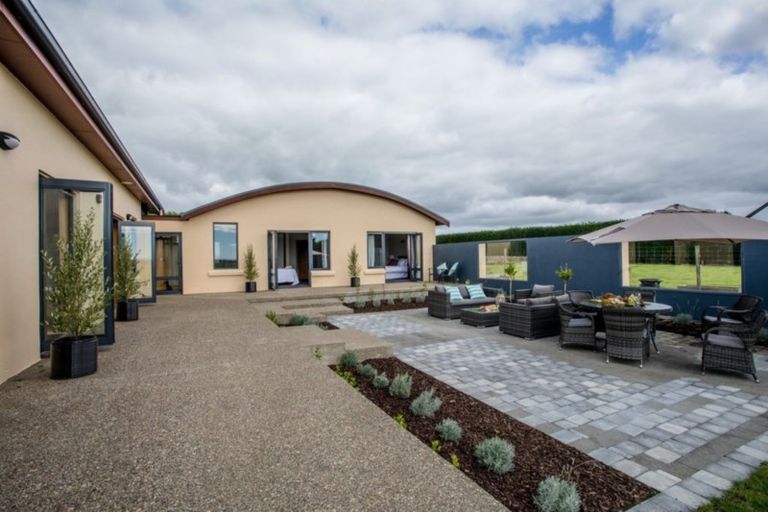 Photo of property in 59 Rose Road, Rakahouka, Invercargill, 9876