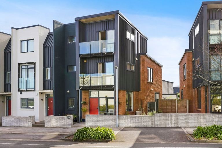 Photo of property in 180 Hobsonville Point Road, Hobsonville, Auckland, 0616