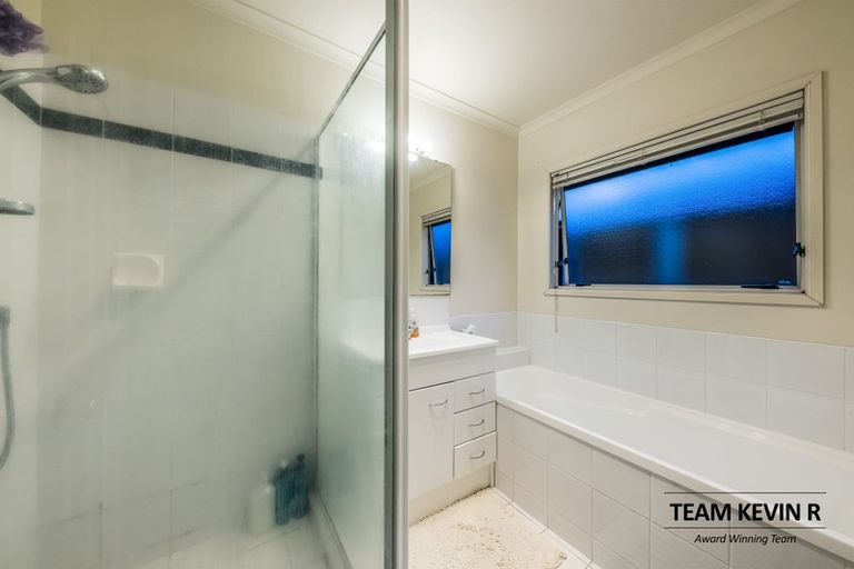 Photo of property in 4 Pateke Drive, Takanini, 2112