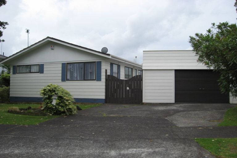 Photo of property in 13 Andes Avenue, Mangere Bridge, Auckland, 2022