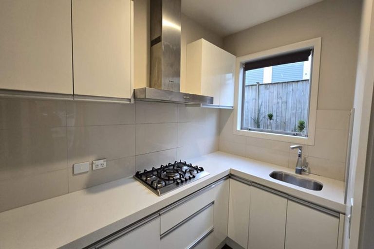 Photo of property in 34 Leburn Crescent, Flat Bush, Auckland, 2016