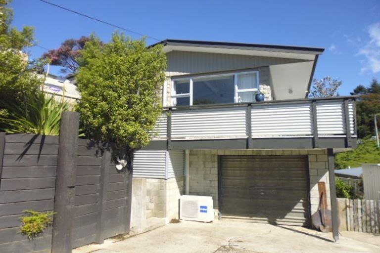 Photo of property in 50 Scotland Street, Picton, 7220