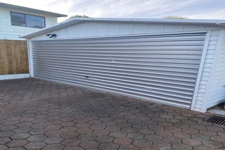 Photo of property in 27 Blomfield Street, Nawton, Hamilton, 3200