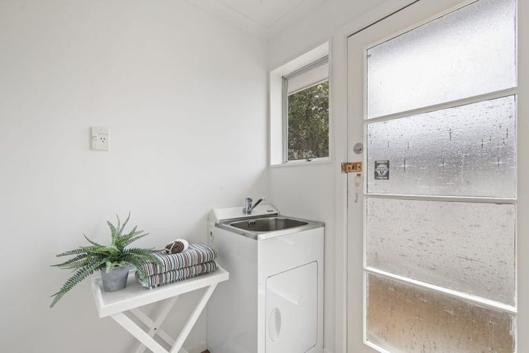 Photo of property in 2/18 Kawau Crescent, Bromley, Christchurch, 8062