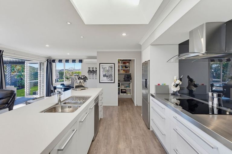 Photo of property in 25 Parklea Avenue, Halswell, Christchurch, 8025