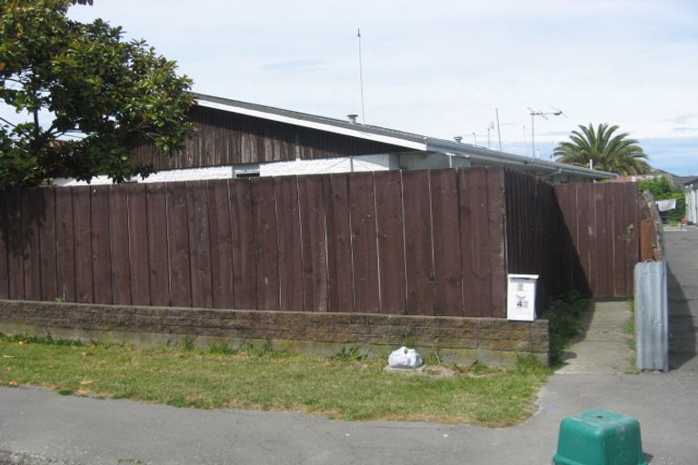 Photo of property in 2/42 Longfellow Street, Sydenham, Christchurch, 8023