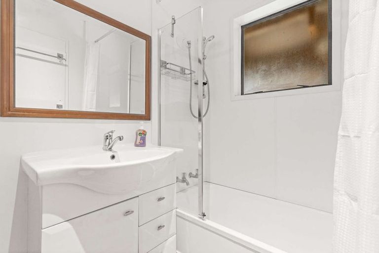 Photo of property in 24b Reeve Road, Owhata, Rotorua, 3010