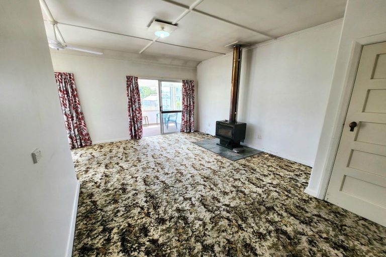 Photo of property in 18 Clare Street, Oamaru North, Oamaru, 9400