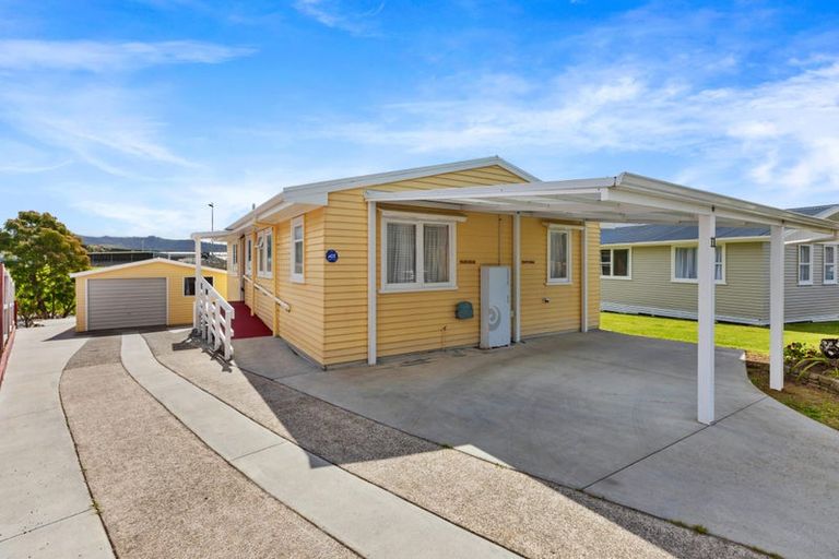 Photo of property in 11 Gray Avenue, Te Puke, 3119