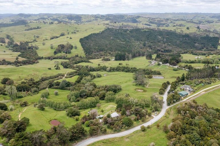 Photo of property in 488 Wharehine Road, Wharehine, Wellsford, 0973