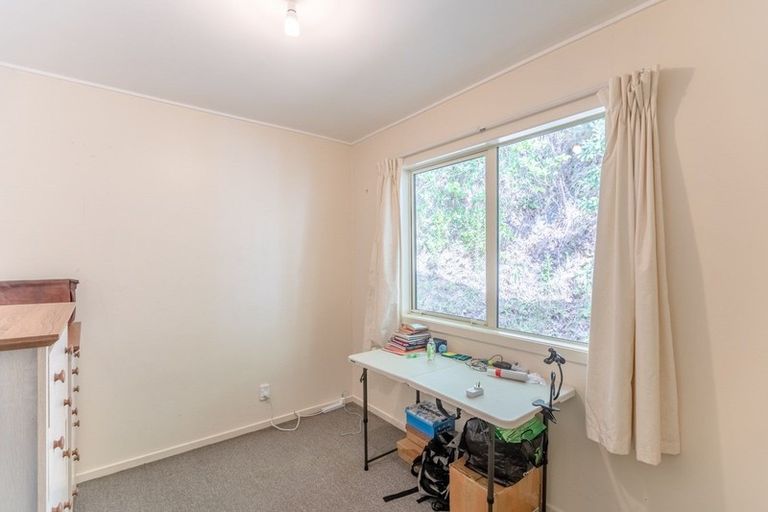 Photo of property in 62a Winston Street, Crofton Downs, Wellington, 6035