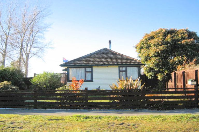 Photo of property in 6 Matangi Street, Hei Hei, Christchurch, 8042