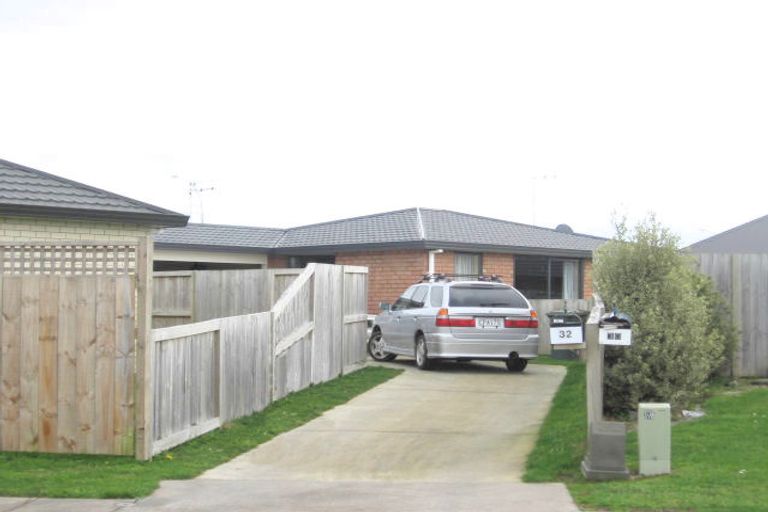 Photo of property in 32 Saxon Woods Drive, Rototuna North, Hamilton, 3210