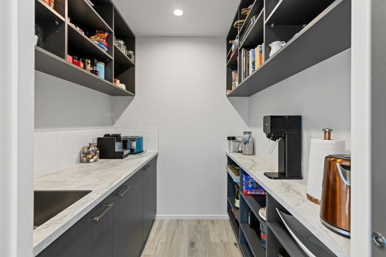 Photo of property in 3 Picadilly Avenue, Casebrook, Christchurch, 8051