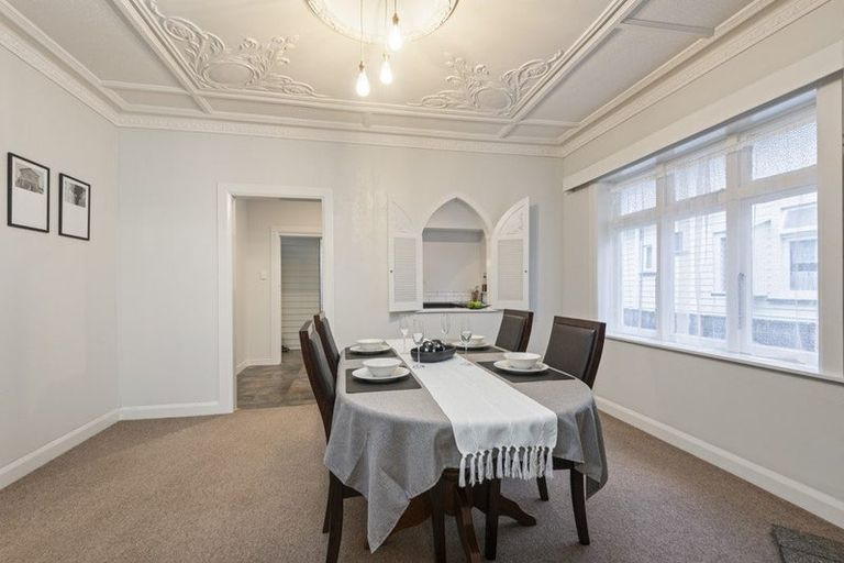 Photo of property in 16 Kowhai Avenue, Takaro, Palmerston North, 4410