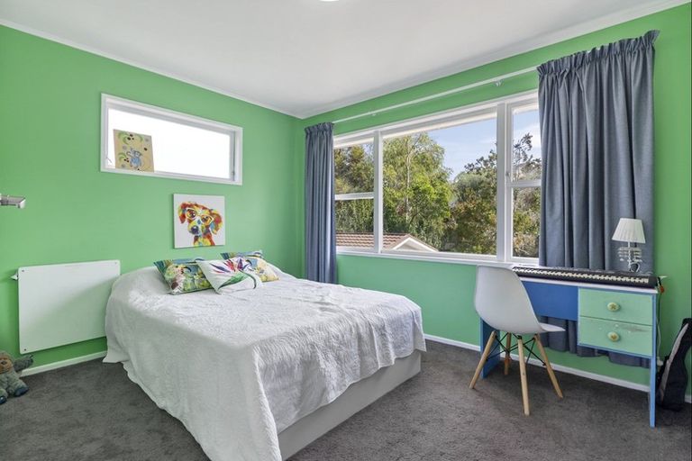 Photo of property in 31a Cockle Bay Road, Cockle Bay, Auckland, 2014