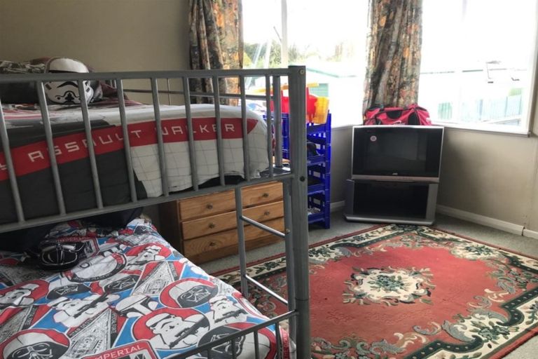 Photo of property in 14 Achilles Street, Stratford, 4332